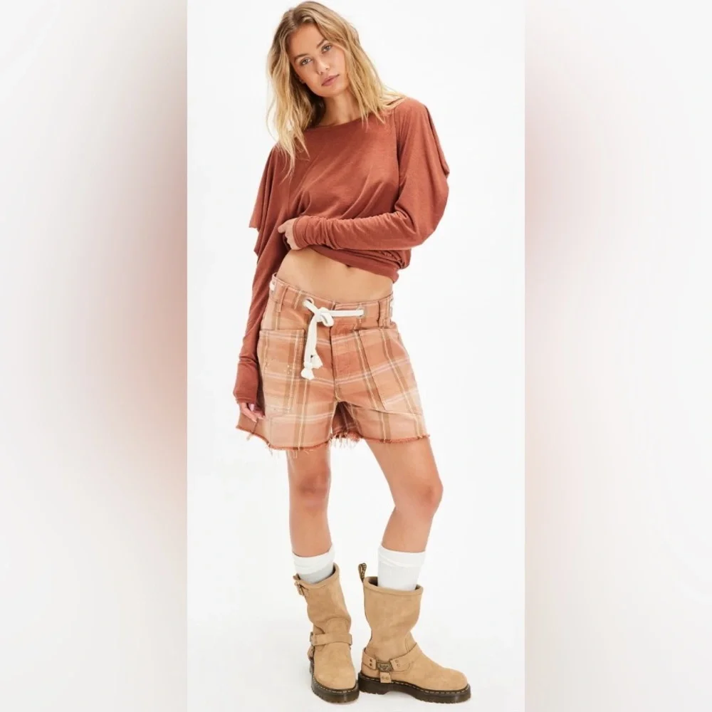 Free People ~ Moxie Long Sleeve ~ Medium ~ 
Color ~ Brick Wall ~ NWT - Picture 10 of 11